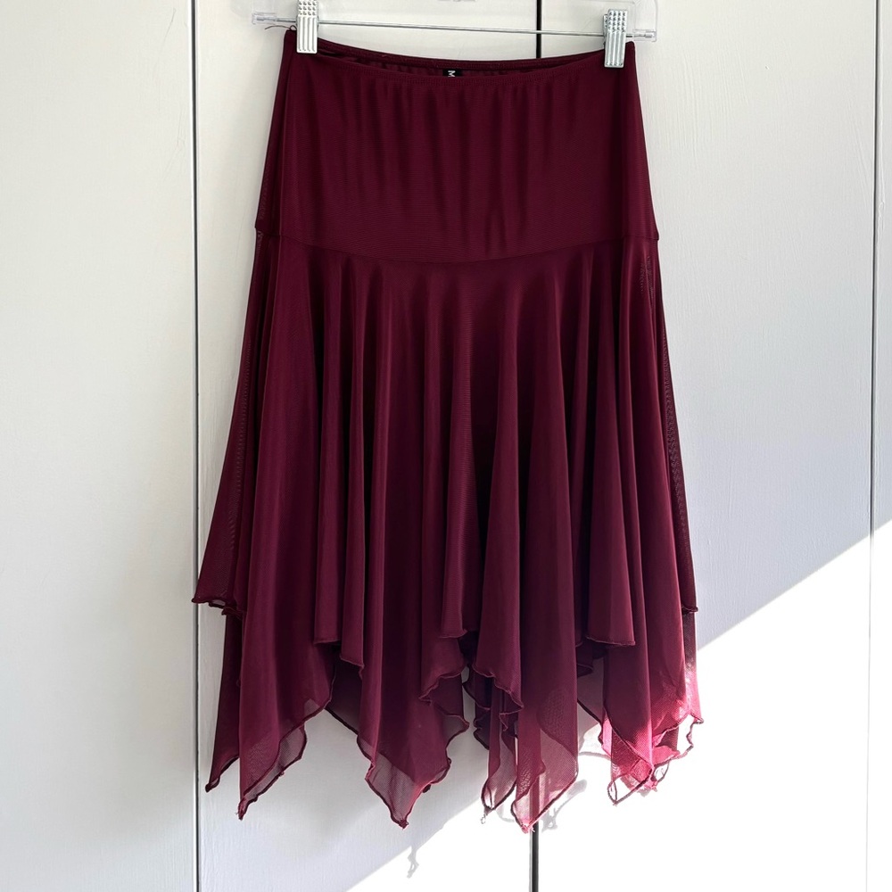 Motel Rocks Jovali Midi Handkerchief Mesh Skirt in Burgundy Size XS